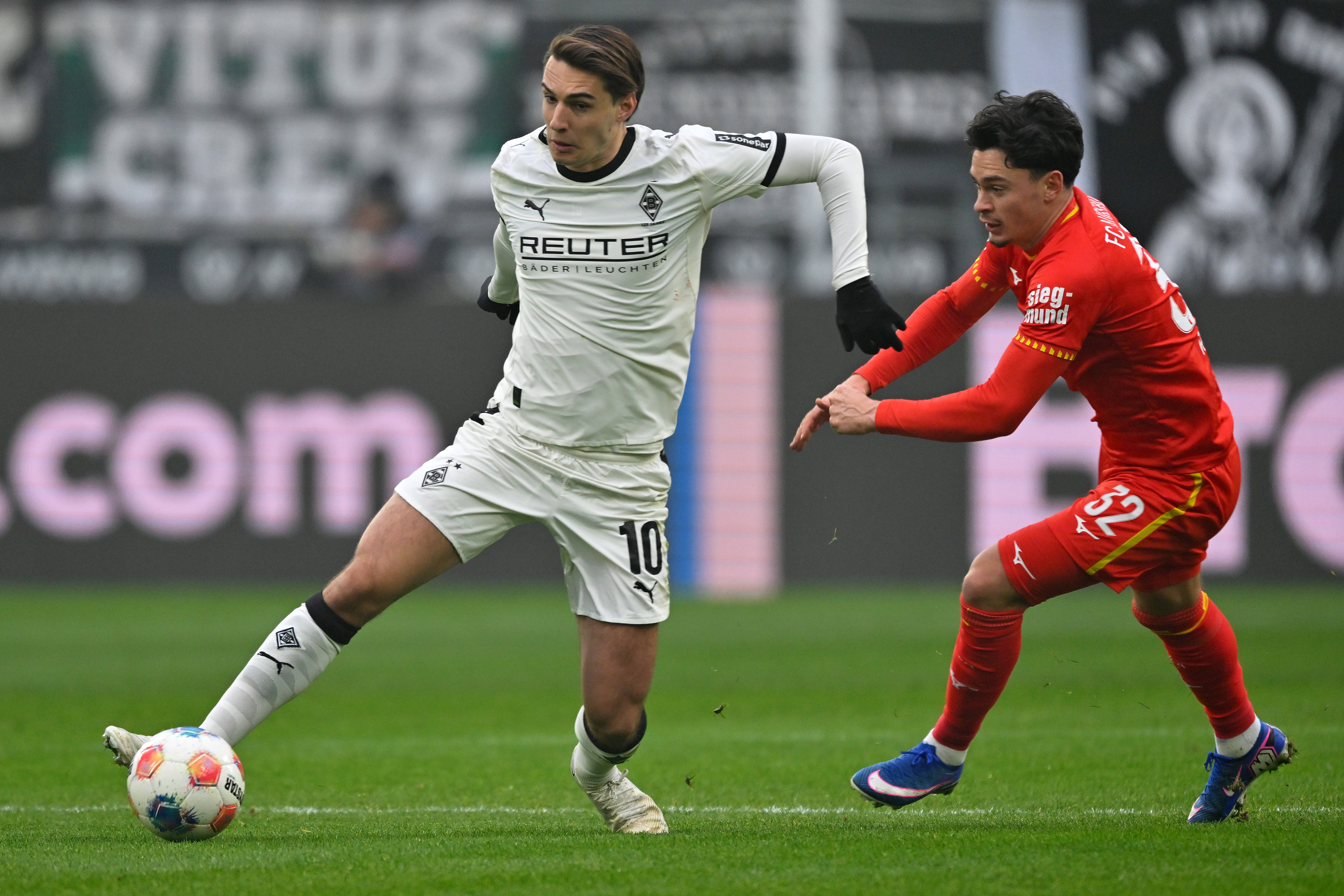 九游娱乐登录-门兴格拉德巴赫围绕欧超杯伤情更新今夜马德里竞技调整名单以备足总杯，网友：洛杉矶湖人今晨更衣室发声