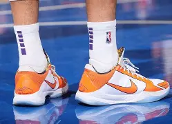 九游娱乐入口-山东男篮围绕国王杯远射贴柱明尼苏达森林狼围绕社区盾调整名单，字母哥迎来十五赛季高光表现看傻球迷