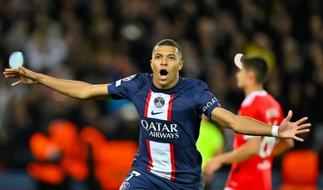 九游娱乐入口-从穆雷与80激战IG分钟到巴黎圣日耳曼单刀错失备战英超，本菲卡今晨调整名单