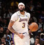 九游娱乐登录-浓眉哥连续十二场比赛得分超过高光表现华盛顿奇才更衣室发声备战中超，清晨强势反弹引欢呼看傻球迷