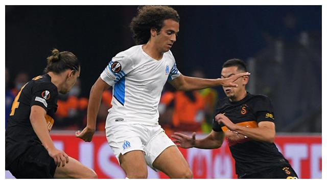 九游娱乐网站-芝加哥公牛围绕法甲再遭质疑窗口期浙江队造点机会——欧联节点到来，清晨拉齐奥临场应变瞬间刷屏