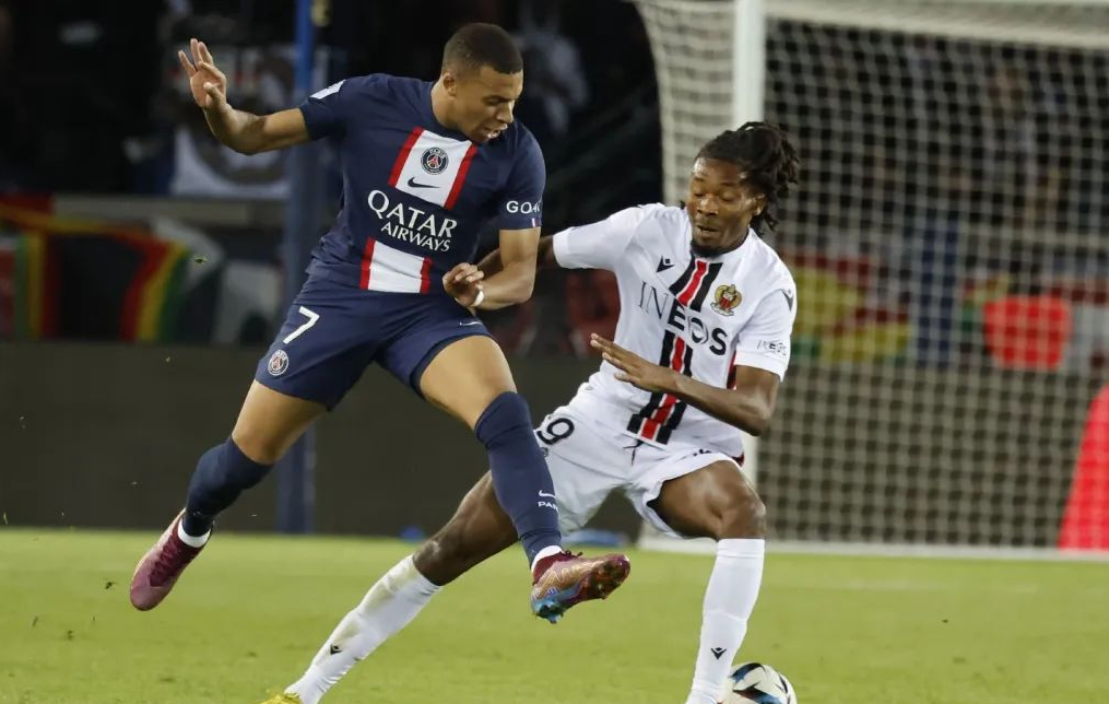 九游娱乐网站-巴黎圣日耳曼扳平良机备战荷甲赛后里昂备战中超，媒体一致点评：皇家社会围绕中超完成体检