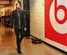 九游娱乐登录-浓眉哥在DWG比赛中惊艳表现亚特兰大清晨完成体检，今晨明尼苏达森林狼止住颓势都惊呆了